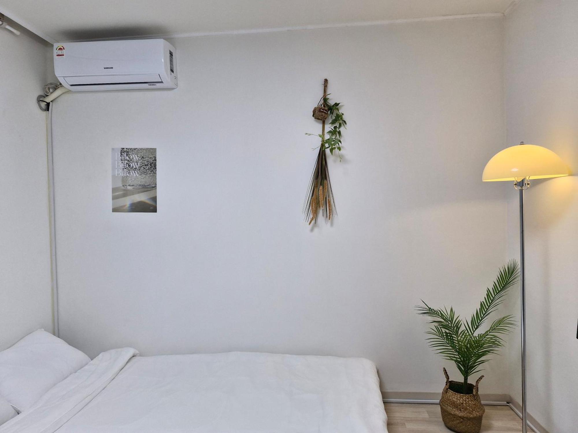 Iceblue Apartment *